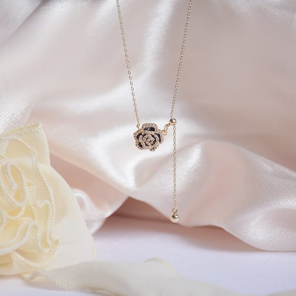 NEW 14K Gold Plated Diamond Camelia Necklace - Picture 7 of 8